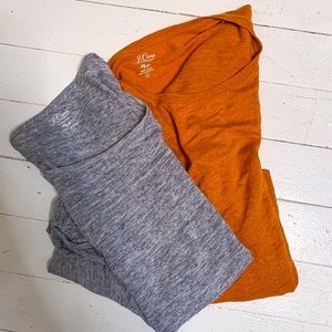 Bundle of two J Crew linen t-shirts size large